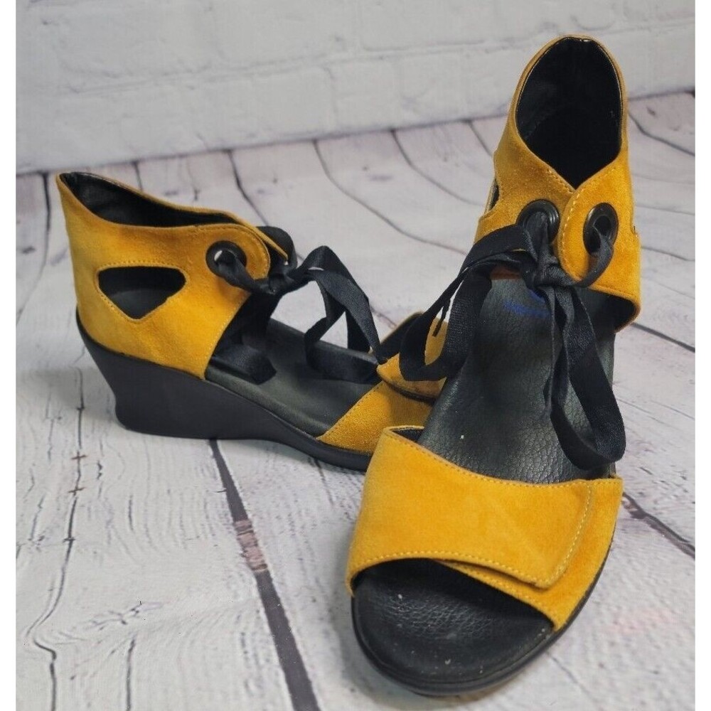 Wolky Yellow Sandals Comfortable and Stylish